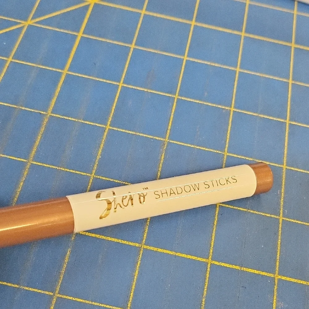 Belle Beauty Siero Shadow Stick Iced Mocha New